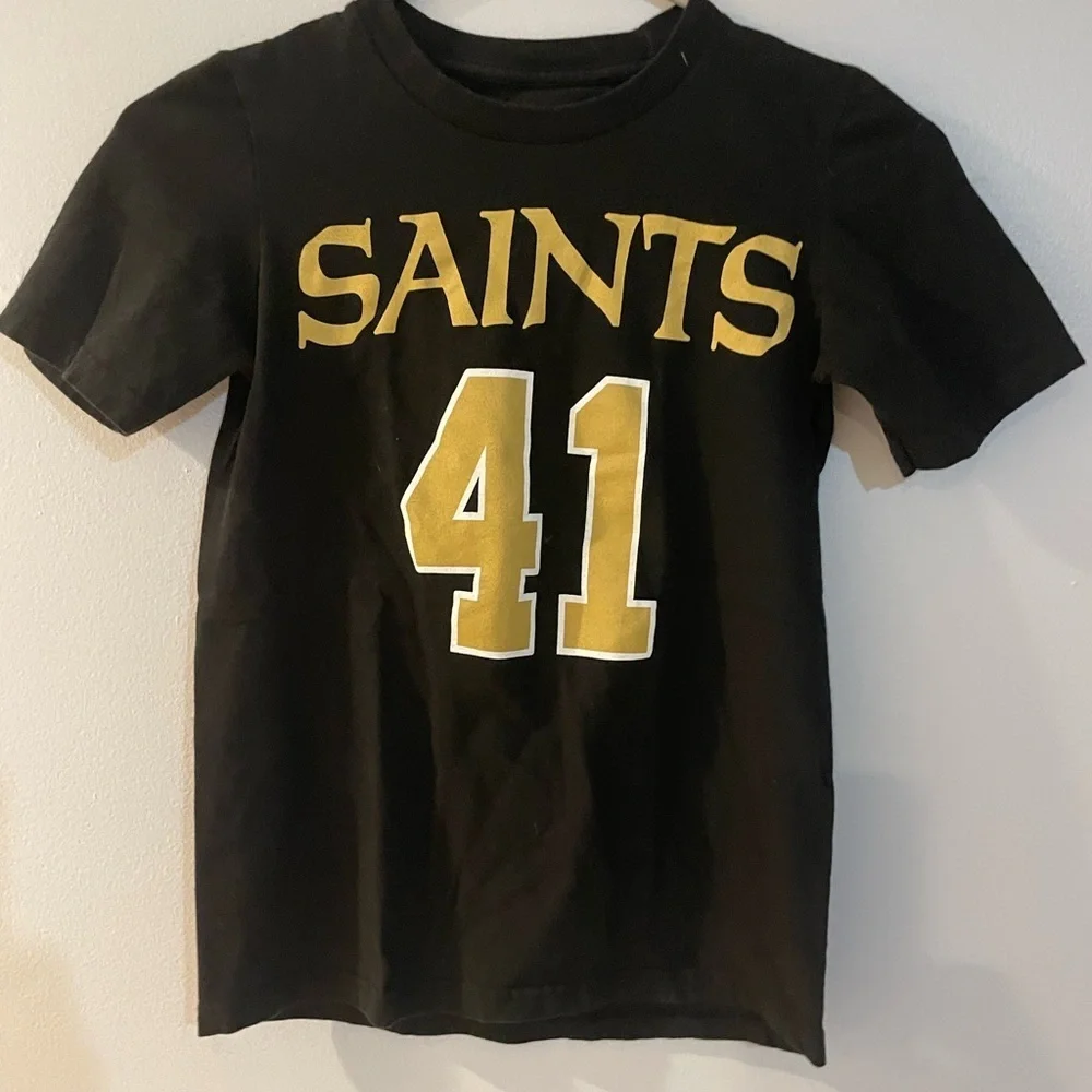 NFL Kamara Saints 41 Tee size youth small